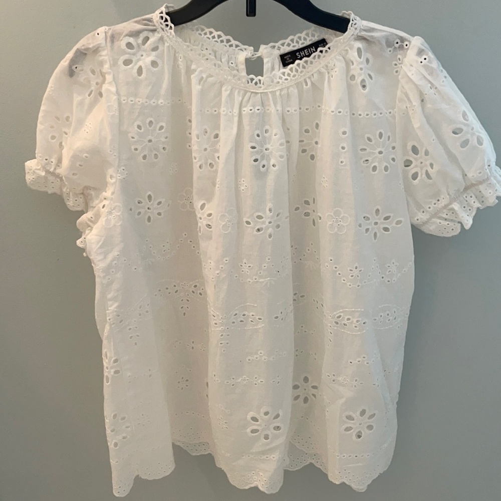 Beautiful White Eyelet Shirt; Size XS